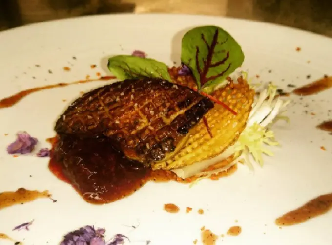 Manu Foie Gras yang dibuat dari hati angsa (Instagram/@darseneau)