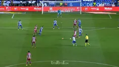 Berita video gol sensasional Antoine Griezmanndari jarak jauh yang bisa menjadi calon peraih Puskas Award. This video presented by BallBall.