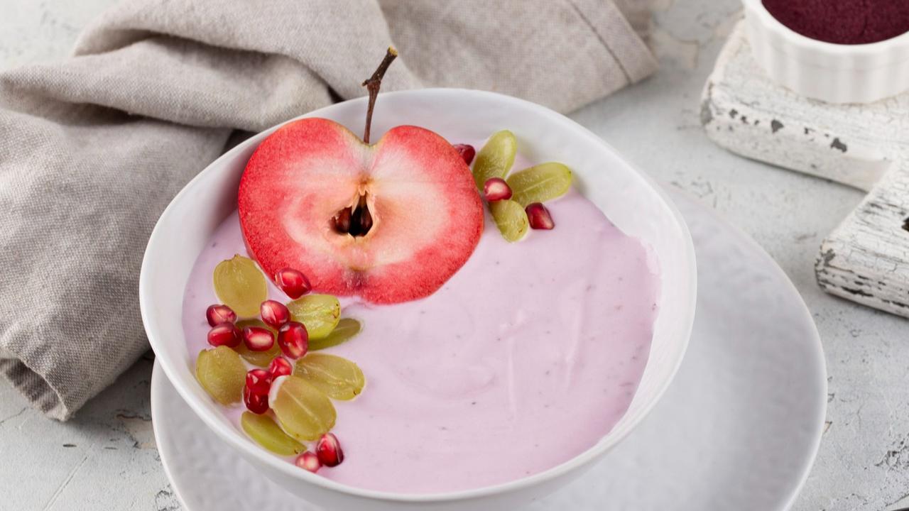 yogurt dengan buah segar