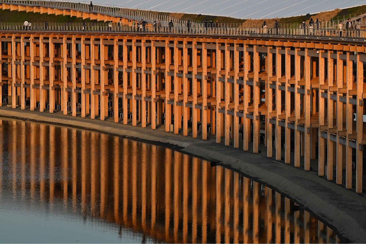 FOTO: Melihat Bangunan Struktur Kayu Terbesar di Dunia pada Perhelatan World Expo Osaka 2025