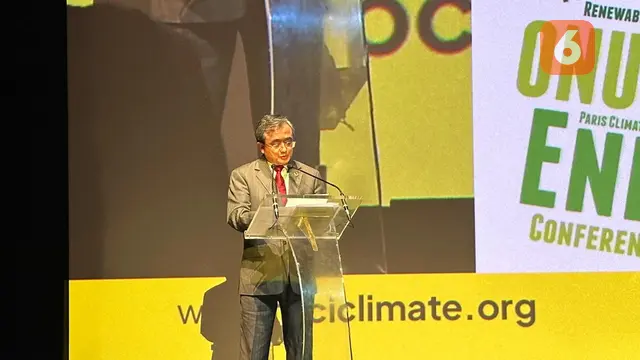 Utusan Khusus untuk Perubahan Iklim China Liu Zhenmin dalam acara Indonesia Net-Zero Summit (INZS) 2024 yang diselenggarakan Foreign Policy Community of Indonesia (FPCI). (Liputan6/Benedikta Miranti)