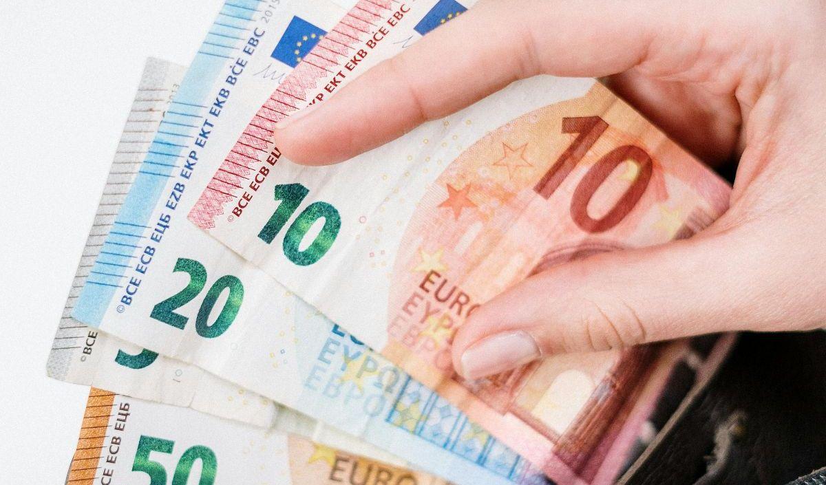 2. Lunasi Utang, Terutama Jika Pakai Paylater