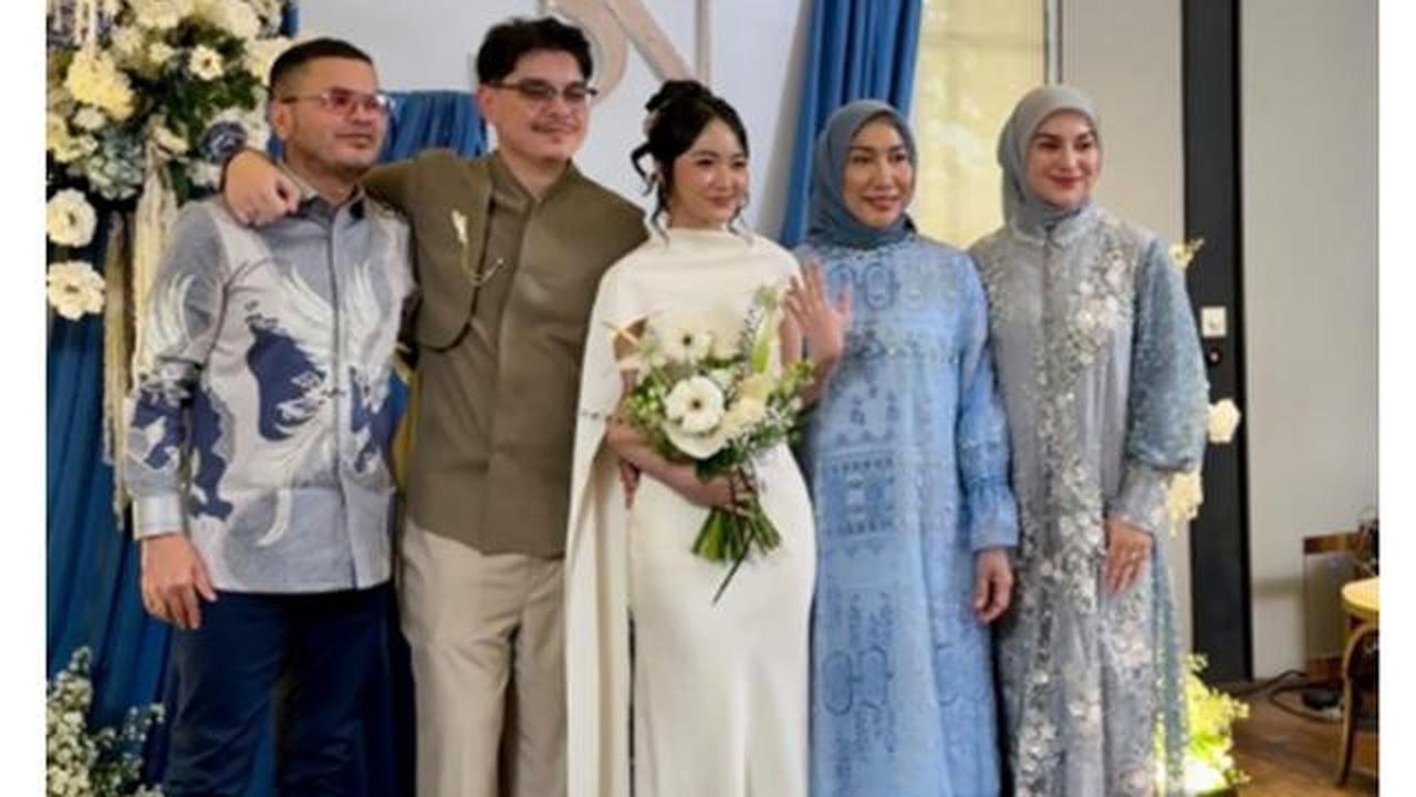 7 Potret Lamaran Sean Ivan Adik Irish Bella di Bandung, Penuh Bahagia