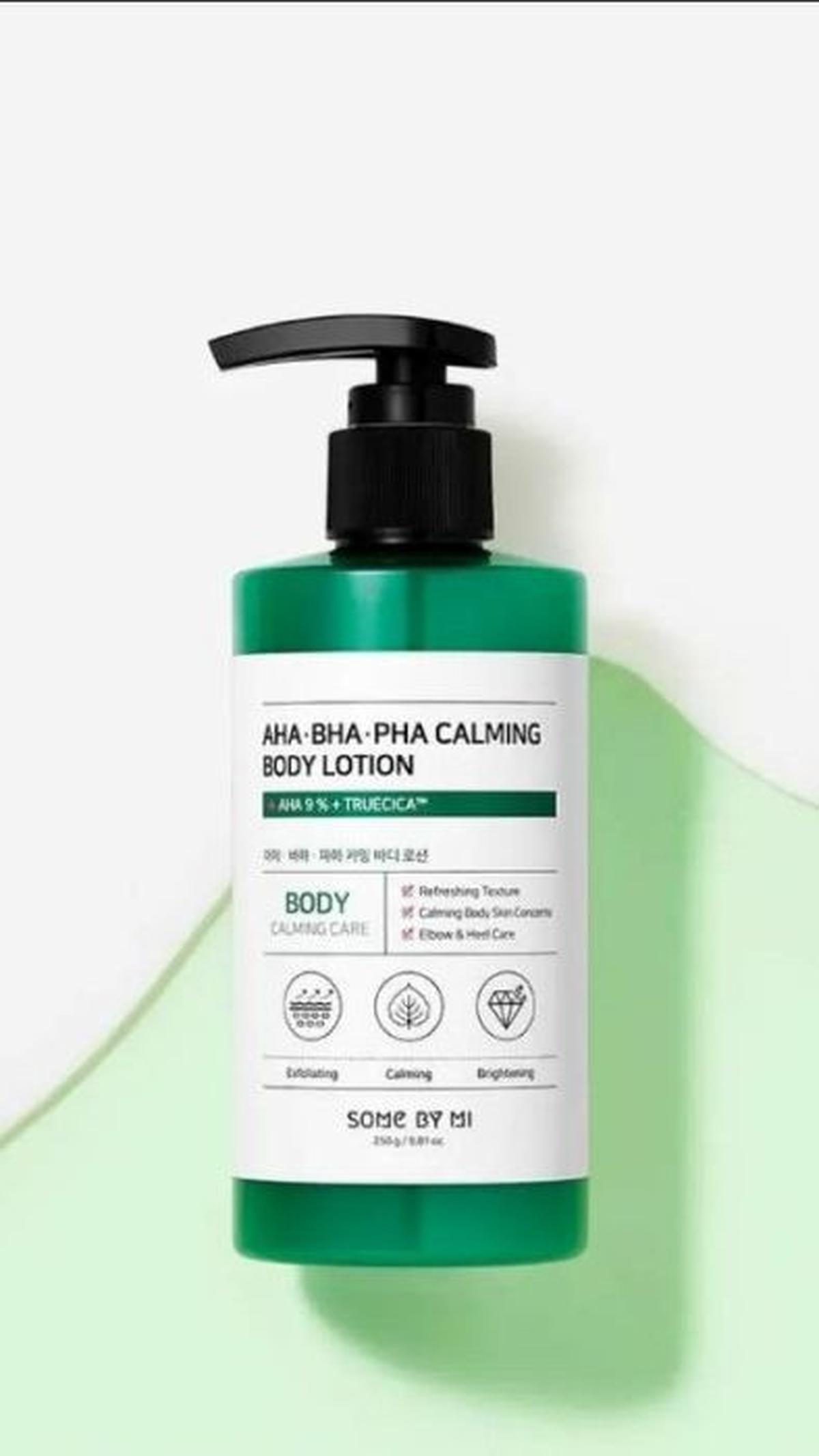 4. Utamakan Produk Eksfoliasi Berbentuk Lotion yang Mengandung AHA BHA untuk Kulit Berminyak<br>