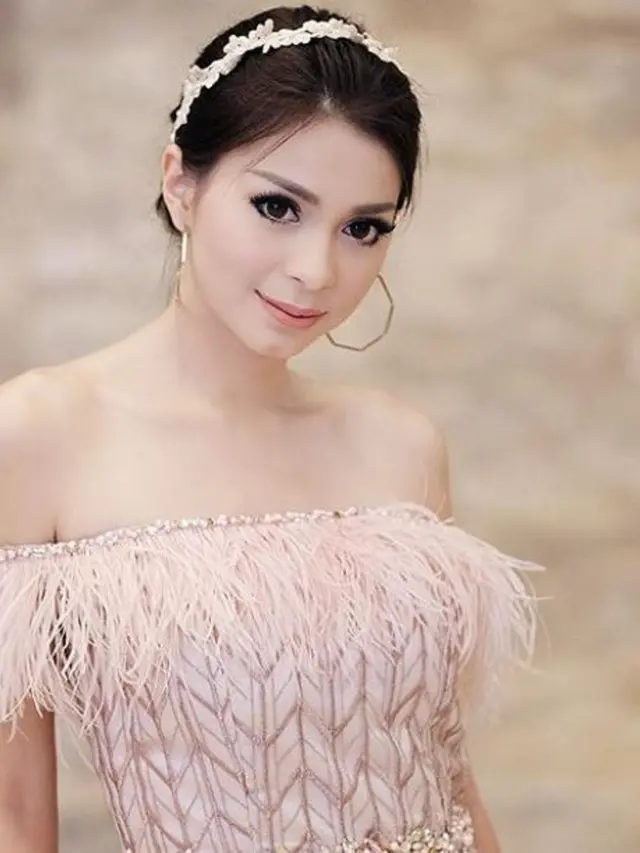 [Bintang] Sandra Olga