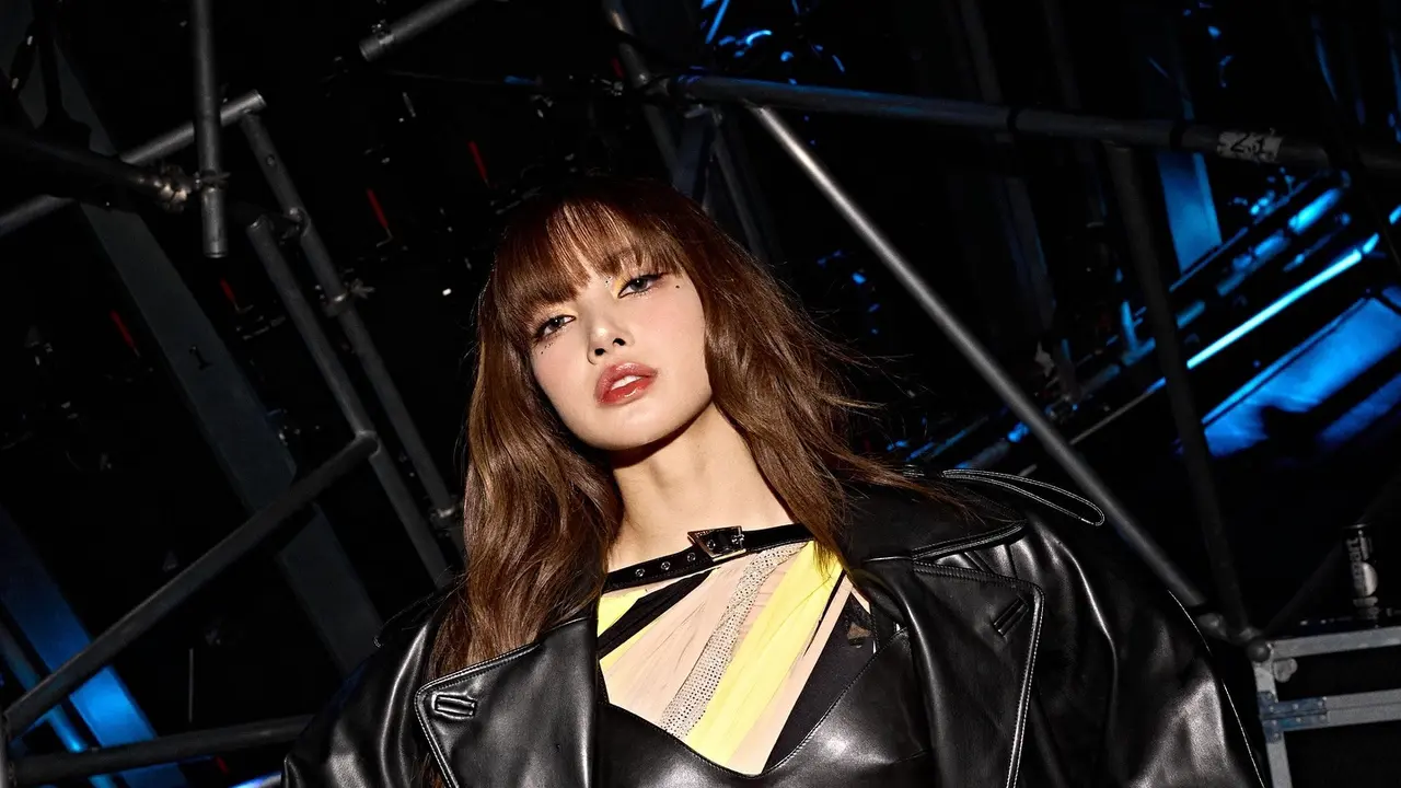 Tips Poni Anti Badai Ala Lisa Blackpink Usai Spill Lagu Terbarunya