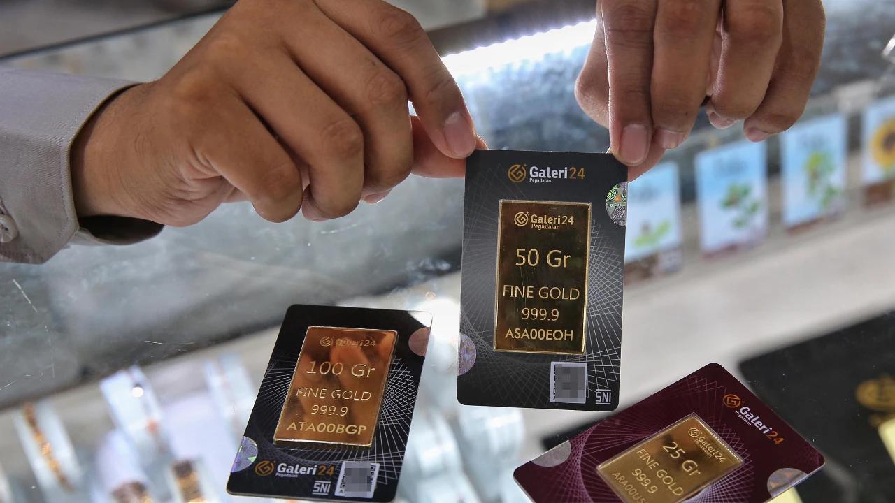 Update Harga Emas Hari Ini 10 April 2026, Antam dan UBS Serempak Turun