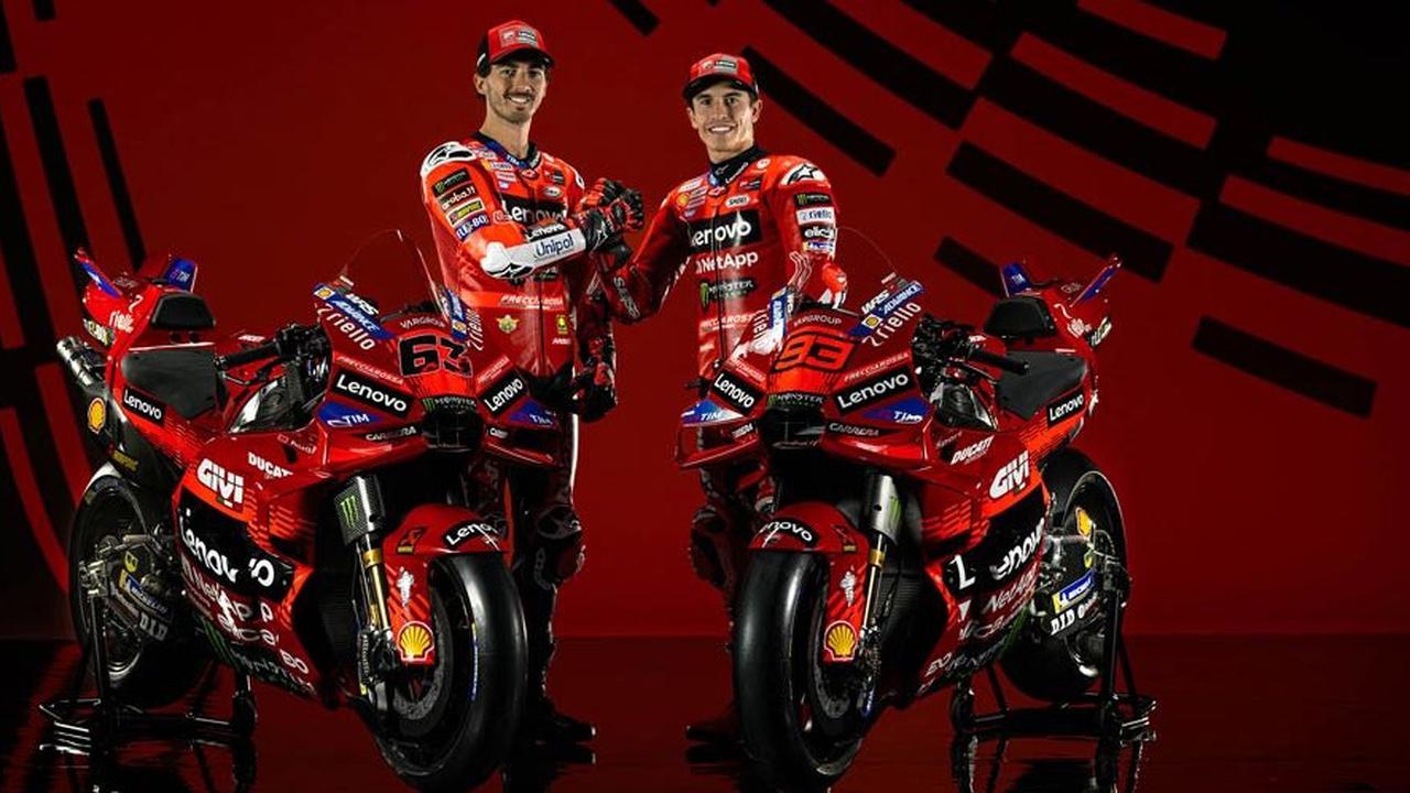 Pembalap Ducati Lenovo Team, Pecco Bagnaia dan Marc Marquez (c) Ducati Corse