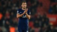 Harry Kane masih menjadi tumpuan utama di lini depan skuad Tottenham Hotspur (Glyn KIRK / AFP)