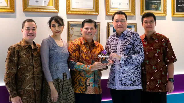 MyRepublic Indonesia dan TMD Lippo Karawacimenandatangani kesepakatan strategis untuk mengembangkan jaringan telekomunikasi Fiber to the Home (FTTH) di kawasan TMD Lippo Karawaci dan afiliasinya. (Dok LPKR)