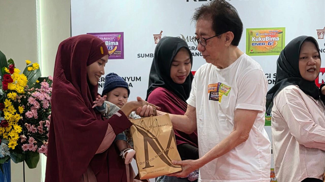 Senyum Baru untuk Anak Indonesia, Kepedulian Kuku Bima dan Tolak Angin Sido Muncul Hadir lewat Operasi Sumbing Bibir Gratis di Bekasi