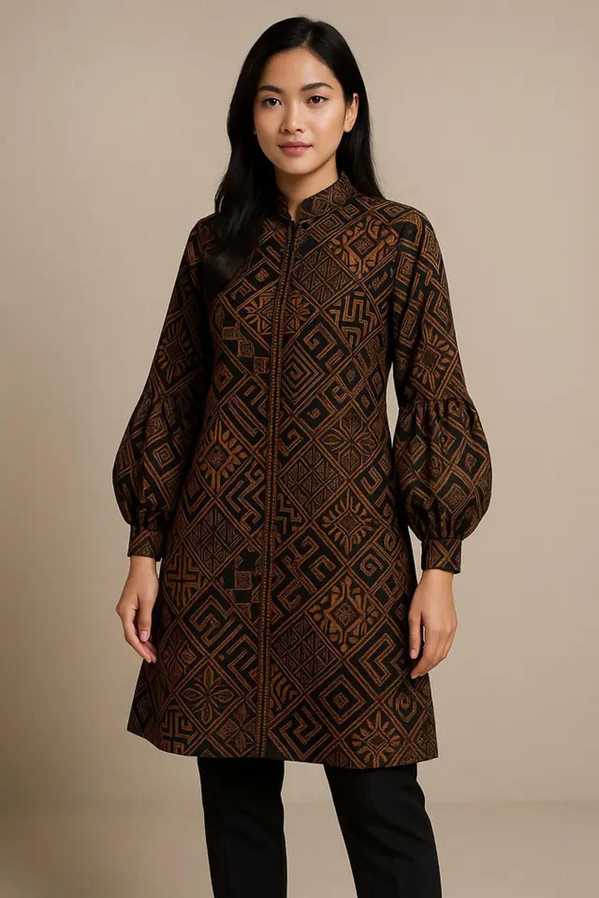 7 Model Tunik Batik Cantik untuk Kondangan 2025, Tampil Anggun dan Elegan