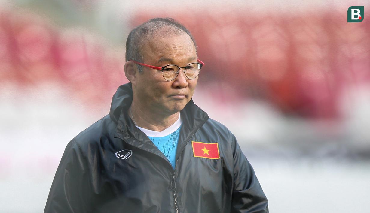 <p>Pelatih Timnas Vietnam, Park Hang-seo saat latihan resmi menjelang laga semifinal Piala AFF 2022 melawan Timnas Indonesia yang berlangsung di Stadion Utama Gelora Bung Karno (SUGBK), Jakarta, Kamis (05/01/2023). (Bola.com/Bagaskara Lazuardi)</p>