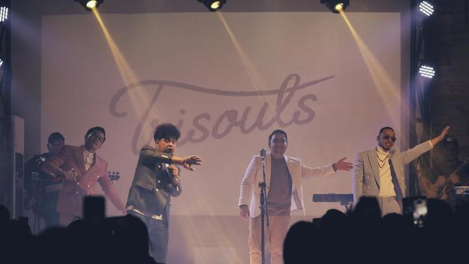 Trisouls bersama Abdul, vokalis Abdul & The Coffee Theory (ist)