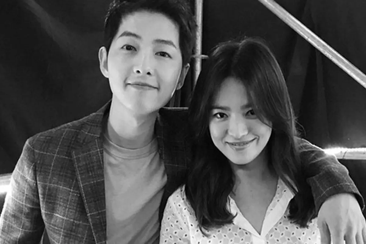 [Bintang] Song Joong Ki dan Song Hye Kyo