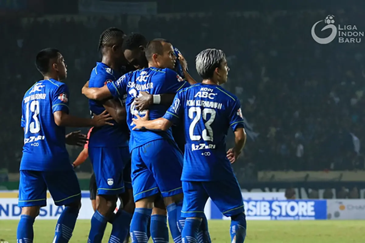 Persib Vs Persela