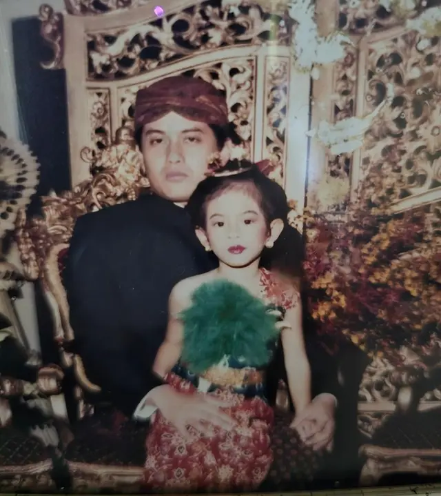 6 Potret nostalgia Dian Sastrowardoyo dari kecil sampai remaja, terselip kenangan bareng Ibnu Jamil
