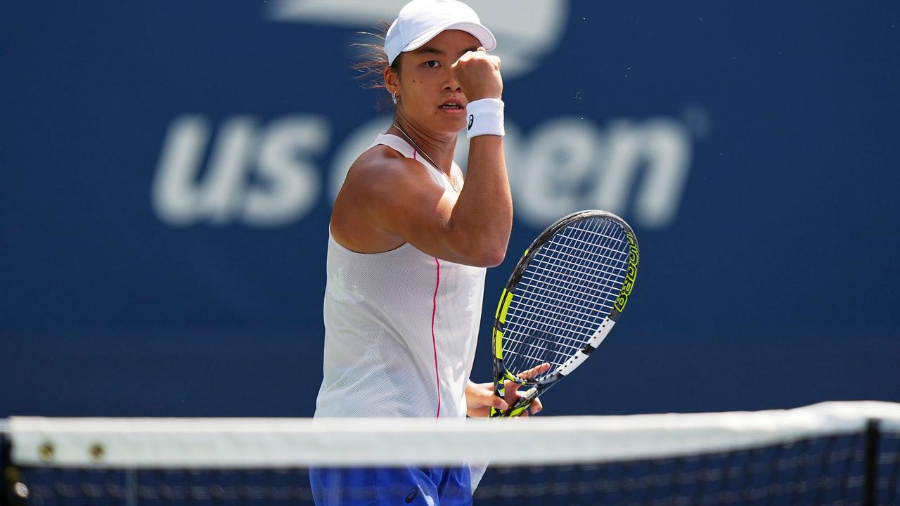 FOTO: Petenis Indonesia Janice Tjen Ukir Sejarah, Lolos ke Babak Kedua US Open 2025