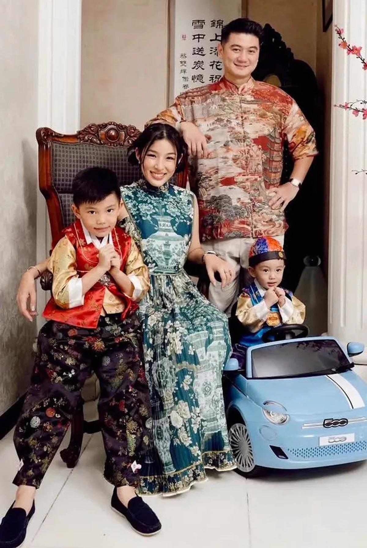8 Tampilan Menggemaskan Anak Artis Kenakan Baju Tradisional China saat Imlek 2025, Anak Cut Meyriska hingga Marisa Nasution