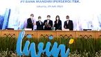 Direktur IT Bank Mandiri Timothy Utama, Direktur Manajemen Risiko Ahmad Siddik Badruddin, Dirut Darmawan Junaidi, Wadirut Utama Alexandra Askandar dan Direktur Keuangan & Strategi Sigit Prastowo saat paparan kinerja Bank Mandiri Triwulan II di Jakarta, Kamis (29/7/2021) (Liputan6.com/HO/Mandiri)
