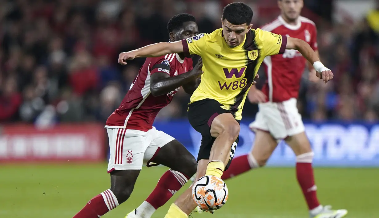 Sementara Burnley berada di urutan 19 papan klasemen. (Tim Goode/PA via AP)