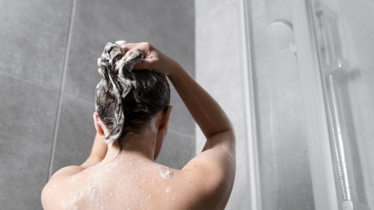 Rambut Kering dan Rusak? Ini Dia 5 Solusi Terbaik untuk Memperbaikinya