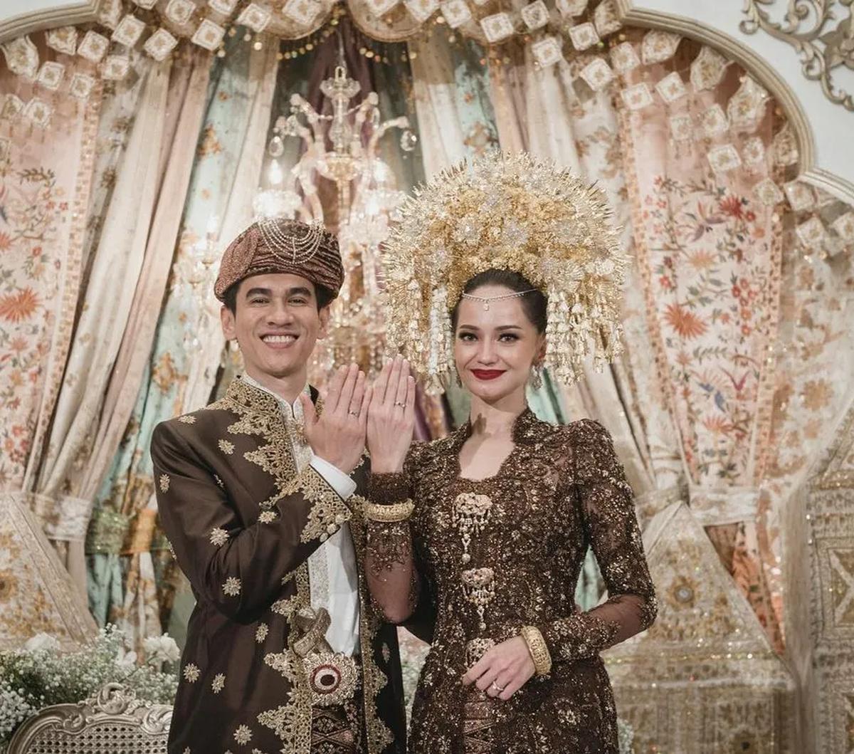 Enzy Storia menikah dengan Maulana Kasetra pada 20 Mei 2023 lalu.