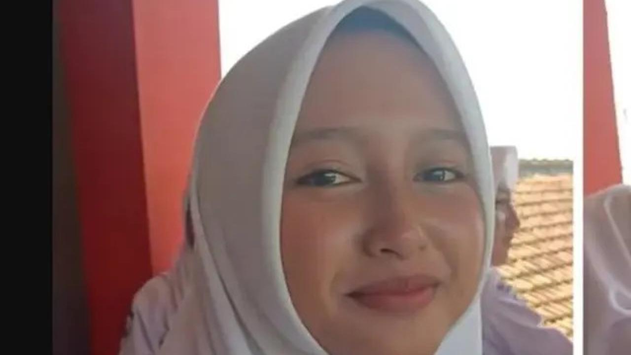 Jennifer Coppen Murka, Cari Warganet yang Menghina Kamari