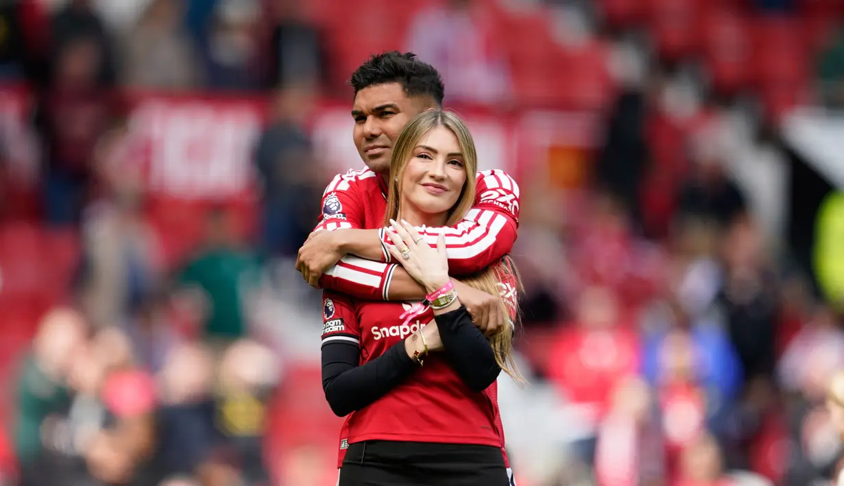 Selama berseragam United, ia mencatatkan 160 penampilan dan mencetak 26 gol di semua kompetisi. Ia juga sempat mengalami penurunan performa sebelum kembali tampil impresif musim ini. (AP Photo/Dave Thompson)