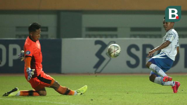 Foto: Kiper Persikabo Tampil Gemilang, Persib Bandung Kembali Petik Hasil Imbang di BRI Liga 1