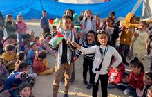 Senyum Bahagia Warga Gaza Temukan Sumber Air Bersih usai Gali Tanah Selama 6 Jam