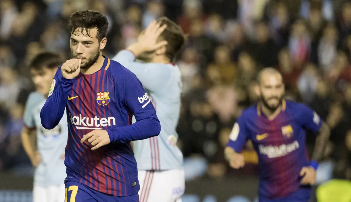 Striker Barcelona, Jose Arnaiz, melakukan selebrasi usai mencetak gol ke gawang Celta Vigo pada leg pertama babak 16 besar Copa del Rey di Stadion Balaidos, Kamis (4/1/2018). Kedua tim bermain imbang 1-1. (AP/Lalo R. Villar)