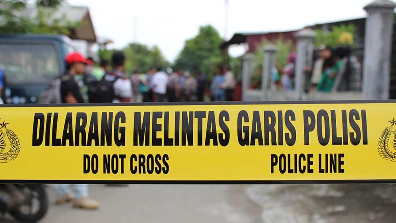 Terpisah, salah satu orang tua murid menyampaikan, korban merupakan teman sekelas anaknya. Saat itu, korban bermain di luar kelas lantai empat.<br>