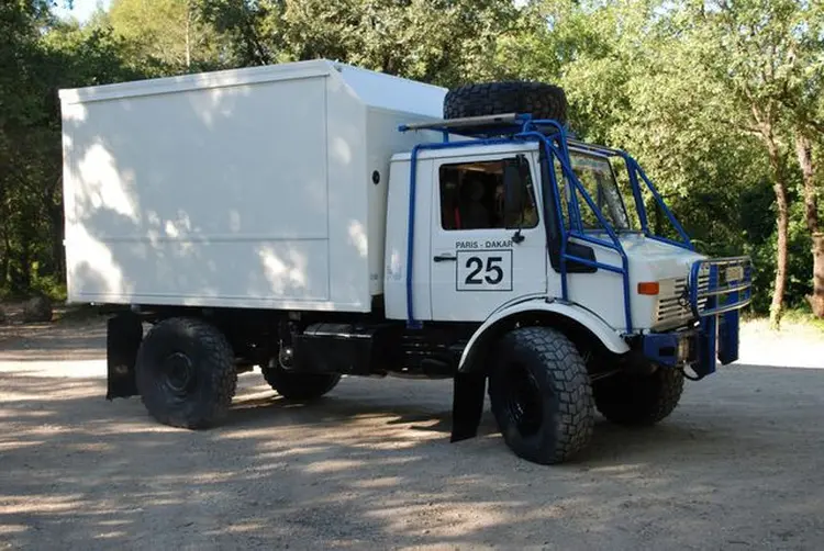 Mercedes Benz Unimog 1300