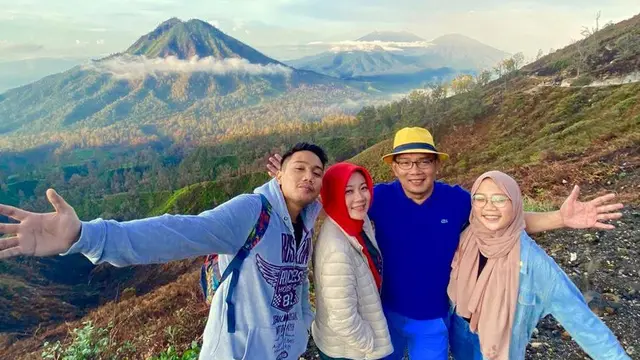 Ridwan Kamil dan Keluarga berwisata ke Kawah Ijen di Banyuwangi