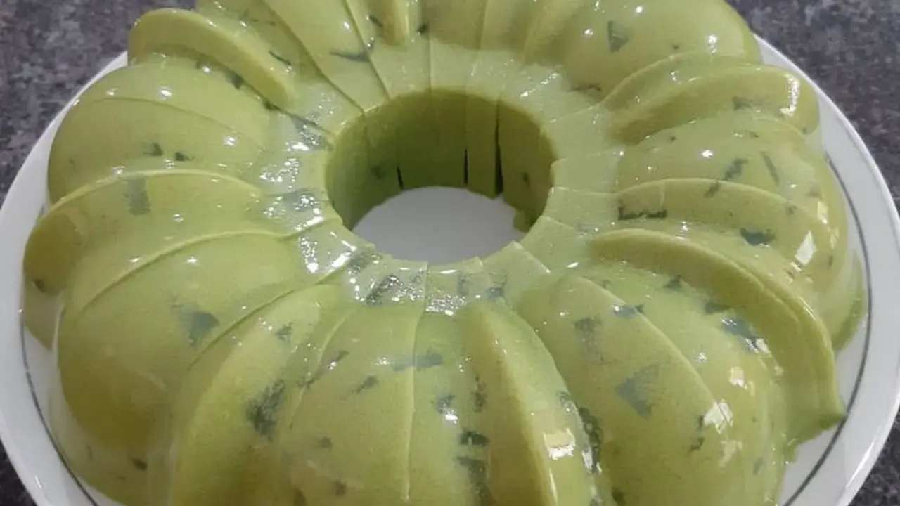 Puding lumut santan pandan