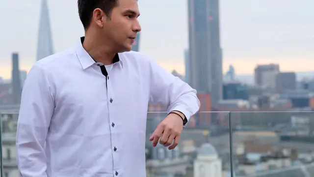 [Fimela] Jonathan Frizzy