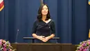 Wali Kota Boston Michelle Wu memberikan sambutan setelah dilantik di Balai Kota Boston, Massachusetts, Selasa (16/11/2021). Michelle Wu juga merupakan orang kulit berwarna pertama sepanjang sejarah, yang berhasil terpilih dalam Pemilihan Wali Kota Boston. (Scott Eisen/Getty Images/AFP)