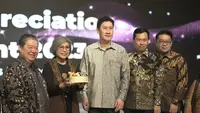 Sinarmas Financial Services menggelar Investor Appreciation Night 2023 dengan tema "Grow Your Wealth" di Ballroom Shangri-La Hotel, Surabaya. (Dok Sinar Mas)