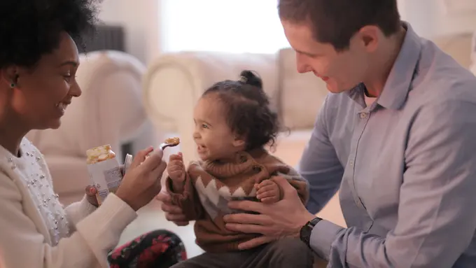 Hal-Hal Penting Diketahui Saat Memberi Anak Satu Tahun Camilan Sehat