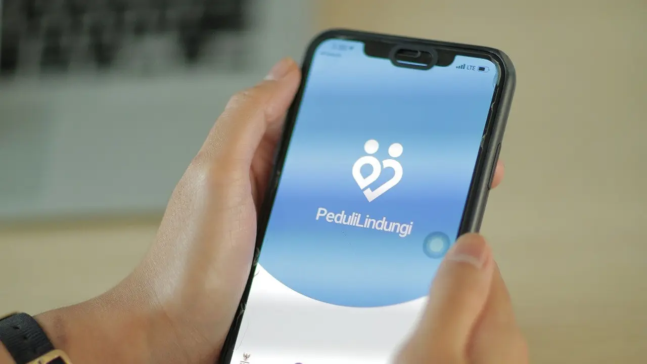 Deretan Kegiatan yang Wajib Pakai Aplikasi PeduliLindungi selama PPKM