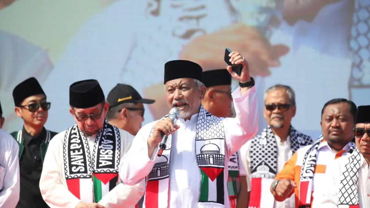 Partai Keadilan Sejahtera (PKS) bersama sejumlah tokoh masyarakat dan elemen bangsa menggelar Aksi Simpatik bertajuk Selamatkan Kemanusiaan di Gaza, Sabtu (24/5), di Jakarta. (Dok: PKS)