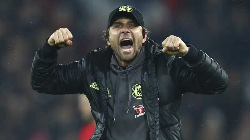 Pelatih Chelsea Antonio Conte. 