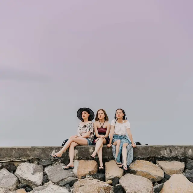 Bak Kakak Beradik, Ini 5 Potret Adhisty Zara dan Hasya Kyla Bersama Ibunda