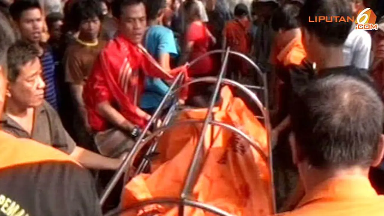 tabrak-kereta-131007a.jpg