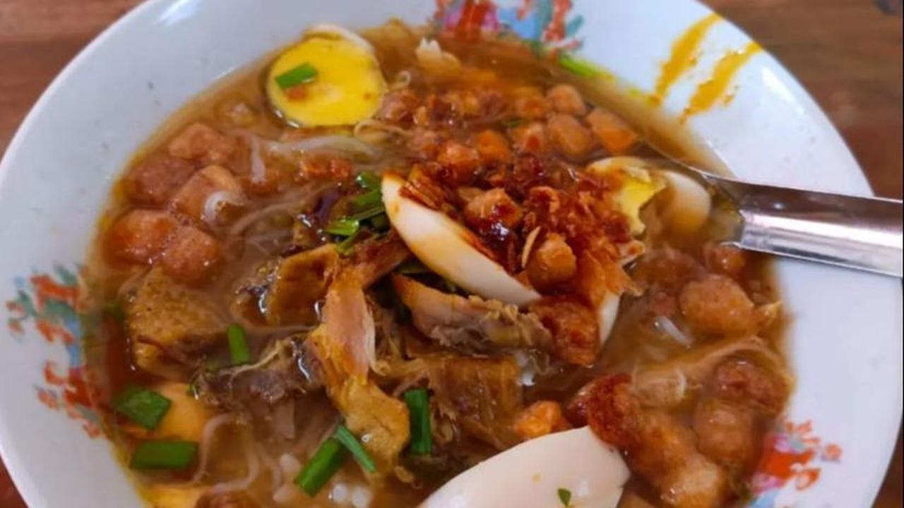 Mencicipi Soto Legendaris Khas Blora yang Jadi Langganan Para Pejabat, Harganya Terjangkau dan Punya Cita Rasa Khas