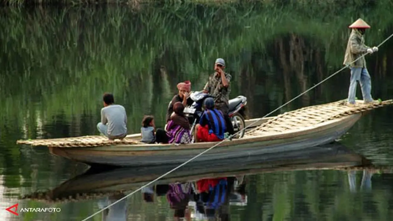 sungai-ciujung-140119c.jpg