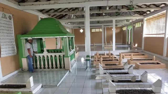 Menelusuri Jejak Makam Ziarah Kubro di Palembang