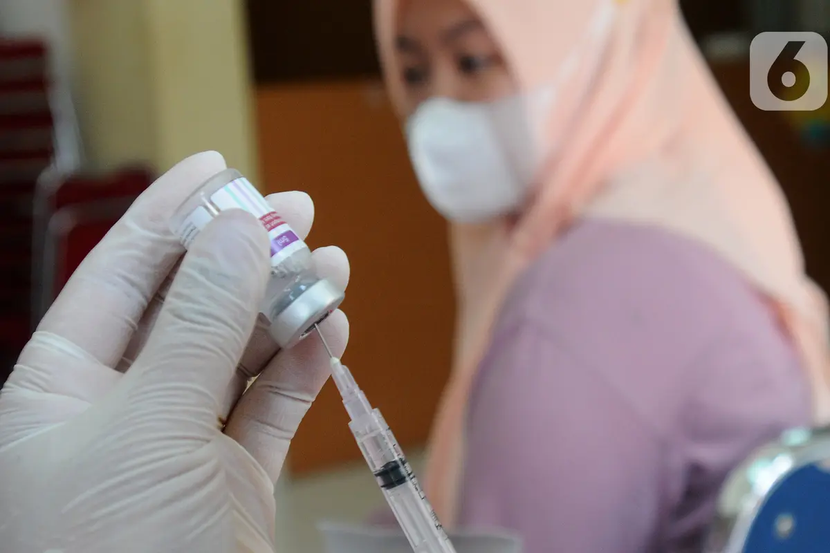 Vaksinasi COVID-19 Bagi Warga yang Akan Mudik