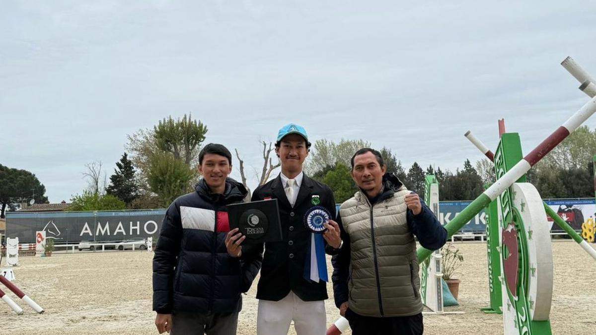 Atlet Berkuda Indonesia Akbar Kurniawan Juara Toscana Tour 2025 di Italia